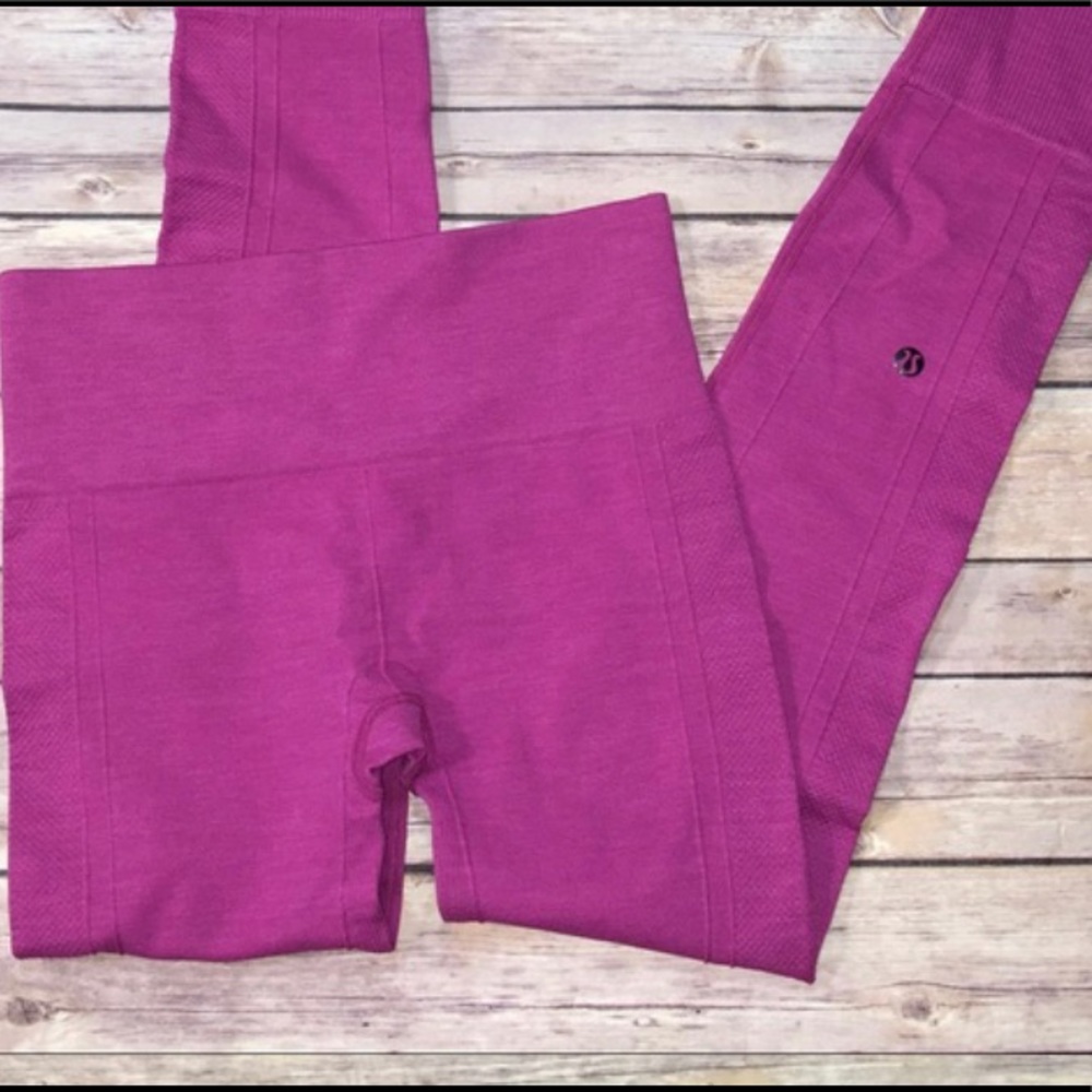 Lululemon Ebb to Street Leggings.  Size 2.
